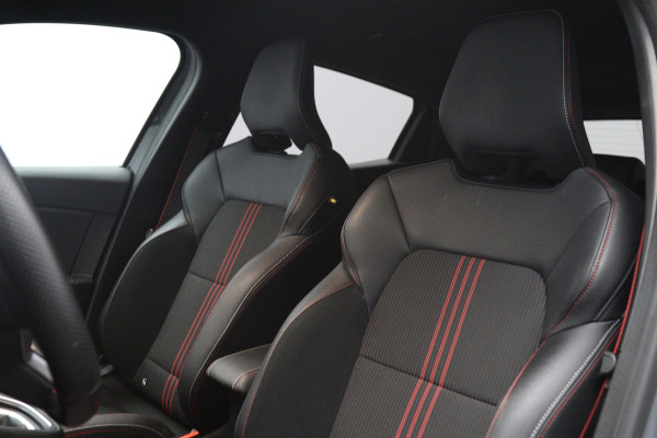 Renault Clio 101 PK 1.0 TCe R.S. Line, BOSE, 360°, Keyless Entry