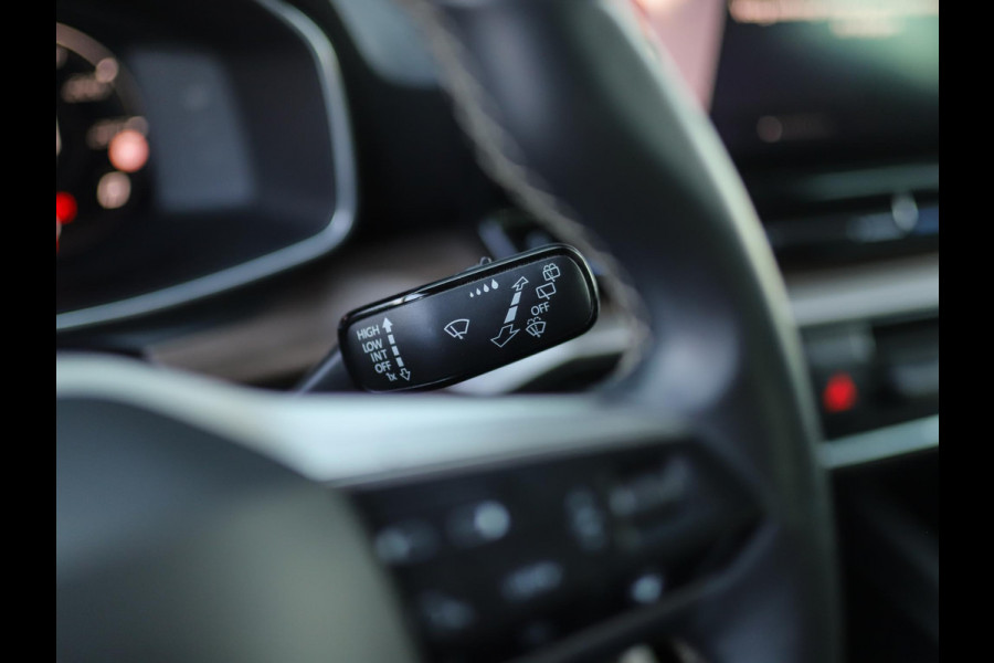 Seat Leon 1.5 TSI Xcellence | BTW | ACC | Stuur/Stoelverw. | Carplay