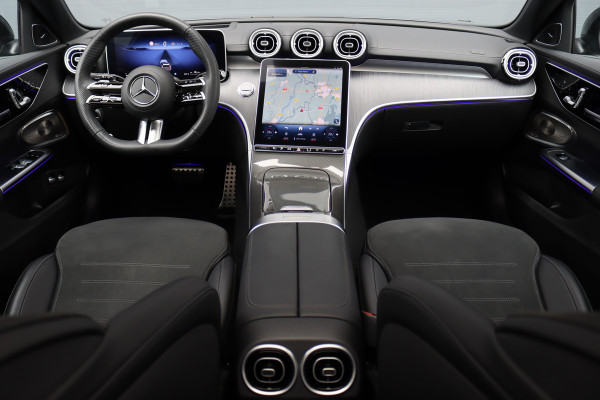 Mercedes-Benz C-Klasse Estate 300 e AMG Line Premium+ | Distronic+ | Memory | Panoramadak | HUD | Digital Light | Trekhaak | Burmester | Augmented Reality |