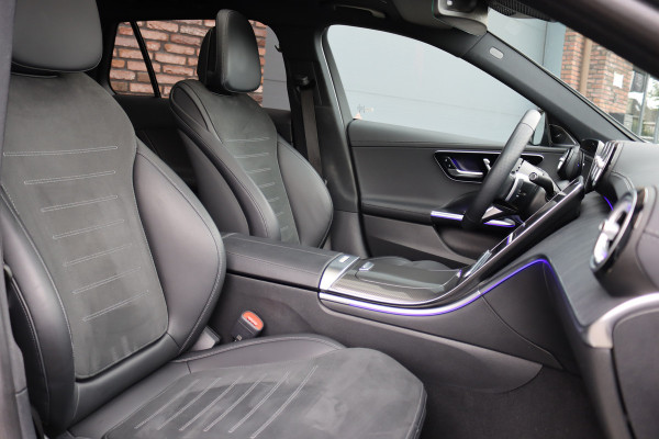 Mercedes-Benz C-Klasse Estate 300 e AMG Line Premium+ | Distronic+ | Memory | Panoramadak | HUD | Digital Light | Trekhaak | Burmester | Augmented Reality |
