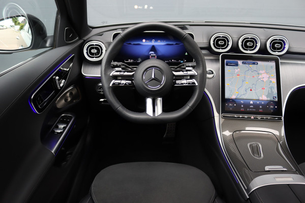 Mercedes-Benz C-Klasse Estate 300 e AMG Line Premium+ | Distronic+ | Memory | Panoramadak | HUD | Digital Light | Trekhaak | Burmester | Augmented Reality |
