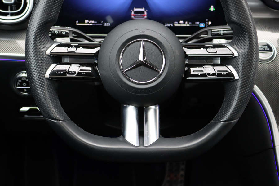 Mercedes-Benz C-Klasse Estate 300 e AMG Line | Panoramadak | Memory | Dodehoekassistent | Augmented Reality | Leder | Trekhaak | Digital Light | HUD | Surround Camera |