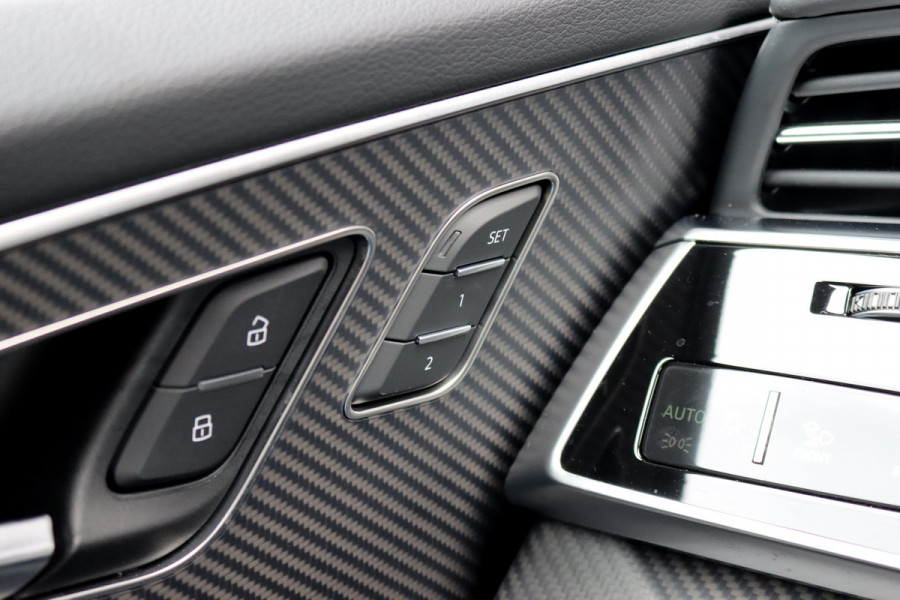 Audi Q8 55 TFSI e Quattro Pro Line S | Luchtvering | Achterasbesturing | ACC | Bang&Olufsen | Trekhaak | Matrix-LED | Soft-Close | Verwarmd Stuurwiel | Panoramadak | Keyless Entry |