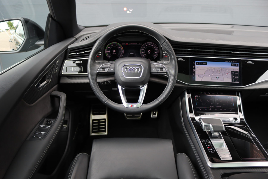Audi Q8 55 TFSI e Quattro Pro Line S | Luchtvering | Achterasbesturing | ACC | Bang&Olufsen | Trekhaak | Matrix-LED | Soft-Close | Verwarmd Stuurwiel | Panoramadak | Keyless Entry |
