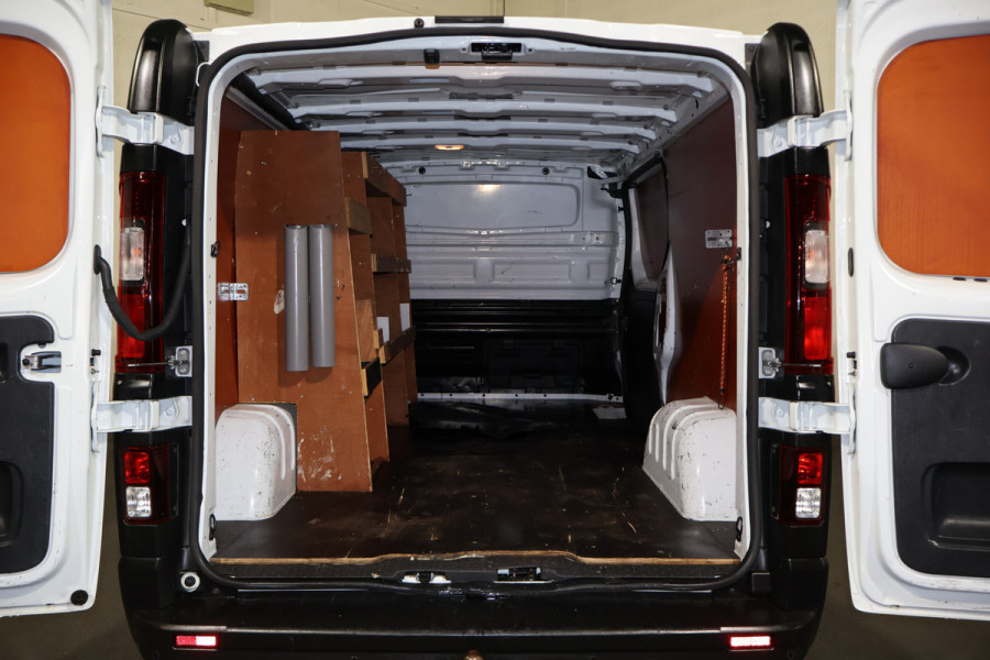 Renault Trafic 1.6 dCi 120pk L2 H1 Airco Trekhaak