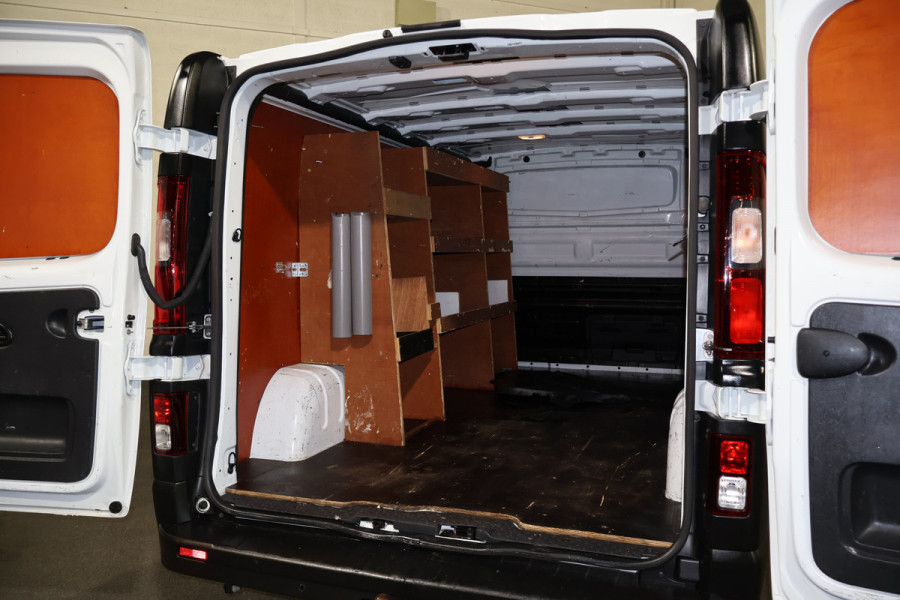 Renault Trafic 1.6 dCi 120pk L2 H1 Airco Trekhaak