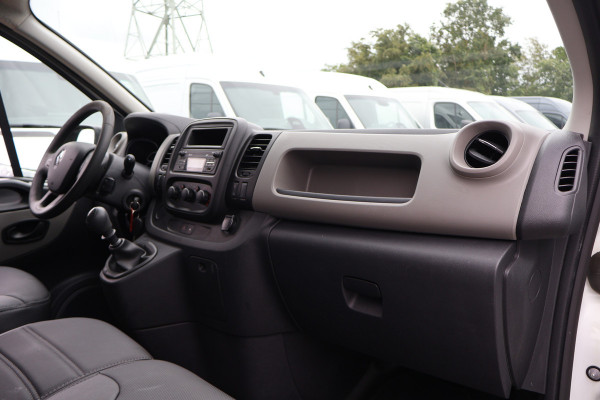 Renault Trafic 1.6 dCi 120pk L2 H1 Airco Trekhaak