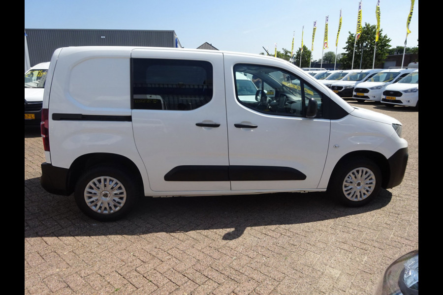 Peugeot Partner 1.2 PureTech Pro BENZINE AIRCO NAVI CRUISE CONTROL PDC SCHUIFDEUR