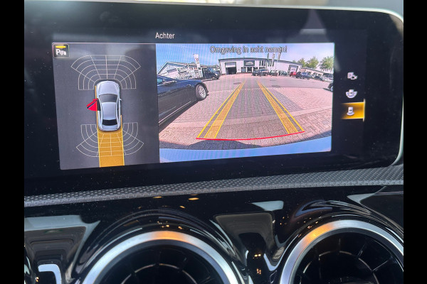 Mercedes-Benz A-Klasse 200 Business | AMG Line | Camera|