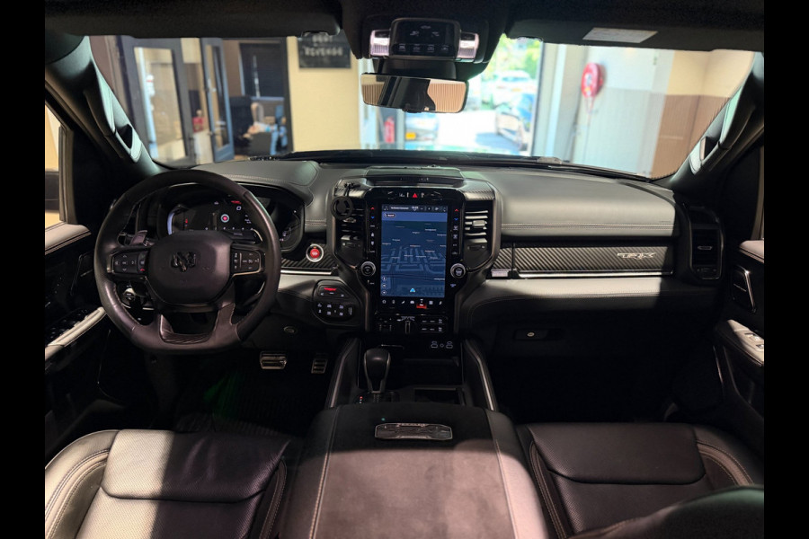Dodge Ram 1500 6.2 V8 4x4 Crew Cab TRX|H&K|pano|trekhaak|HUD|