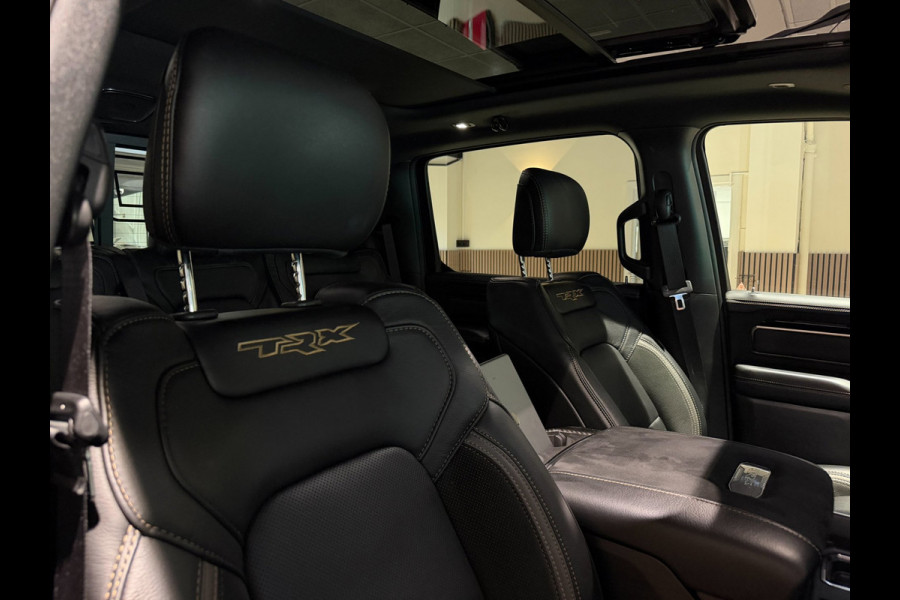 Dodge Ram 1500 6.2 V8 4x4 Crew Cab TRX|H&K|pano|trekhaak|HUD|