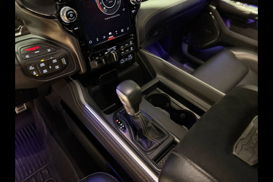 Dodge Ram 1500 6.2 V8 4x4 Crew Cab TRX|H&K|pano|trekhaak|HUD|
