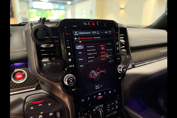 Dodge Ram 1500 6.2 V8 4x4 Crew Cab TRX|H&K|pano|trekhaak|HUD|