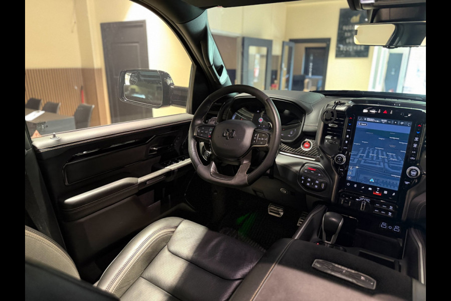 Dodge Ram 1500 6.2 V8 4x4 Crew Cab TRX|H&K|pano|trekhaak|HUD|