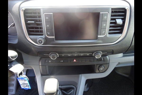 Toyota ProAce Worker 2.0 D-4D Navigator Long L3 AIRCO NAVIGATIE 3 ZITSPLAATSEN
