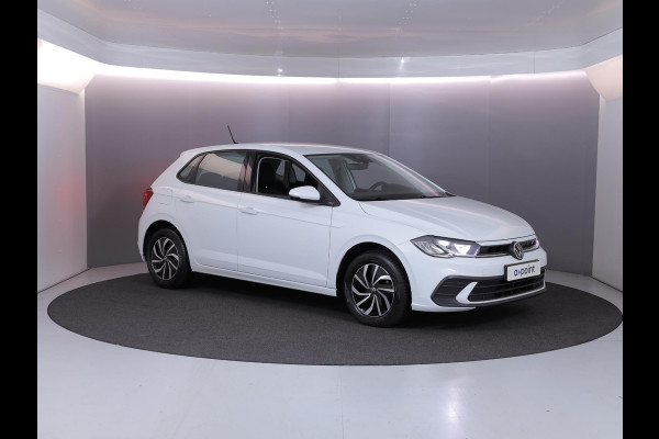Volkswagen Polo 1.0 TSI Life 95pk 5bak | digital display 15'LM-velgen| Parksensors |