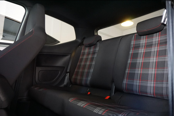 Volkswagen up! 1.0 TSI GTI | Pano-dak | ca € 3.000,- upgrades | Sfeerverlichting | High Performance Audio |