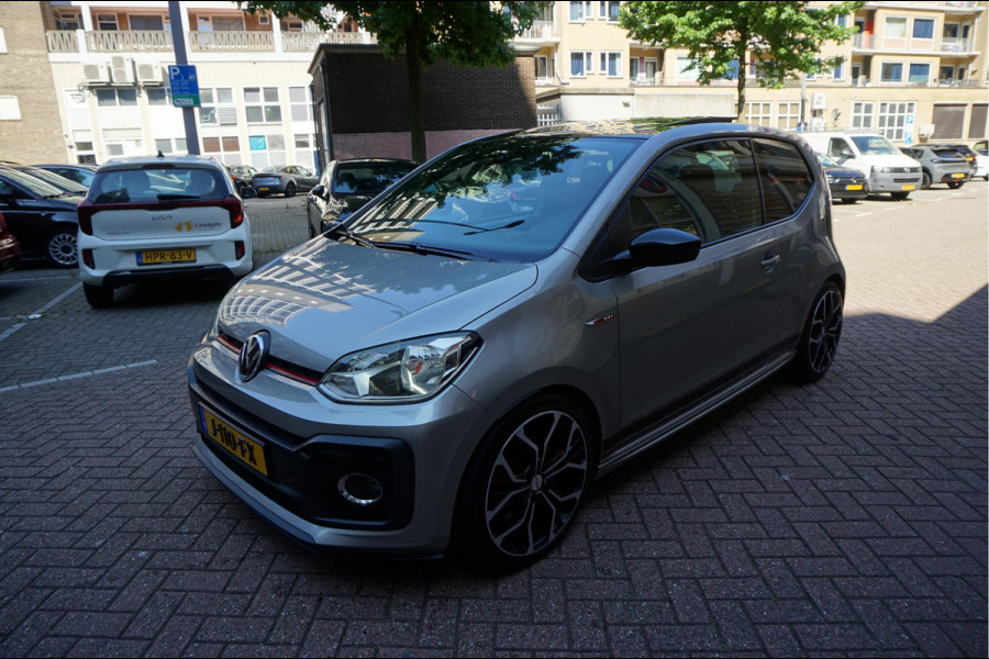 Volkswagen up! 1.0 TSI GTI | Pano-dak | ca € 3.000,- upgrades | Sfeerverlichting | High Performance Audio |
