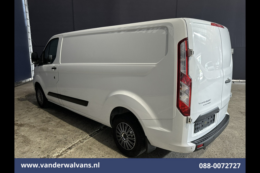 Ford Transit Custom 2.0 TDCI L2H1 Euro6 Airco | Camera | Navigatie | Apple Carplay | Cruisecontrol | LED Android Auto, Stoelverwarming, Verwarmde voorruit, Parkeersensoren, Bijrijdersbank, 2800kg trekvermogen