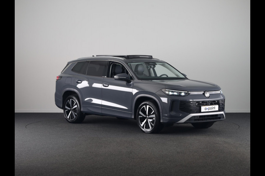 Volkswagen Tayron 1.5 eHybrid Life Edition 204 pk Automaat (DSG) | Verlengde garantie | Navigatie | Panoramadak | Parkeersensoren (Park assist) | Rondomzicht camera |