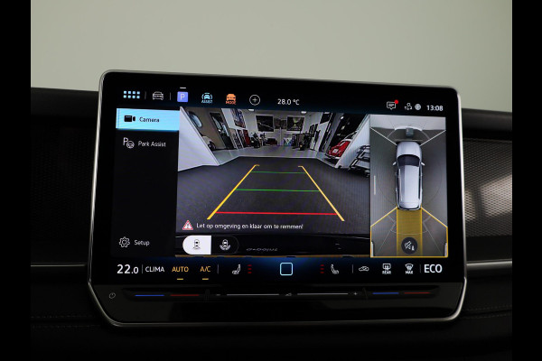 Volkswagen Tayron 1.5 eHybrid Life Edition 204 pk Automaat (DSG) | Verlengde garantie | Navigatie | Panoramadak | Parkeersensoren (Park assist) | Rondomzicht camera |