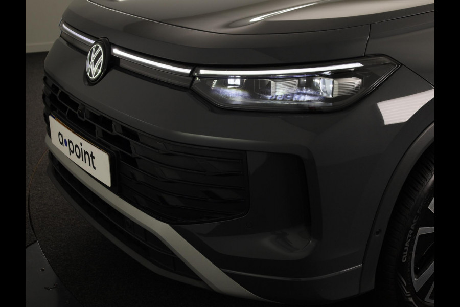 Volkswagen Tayron 1.5 eHybrid Life Edition 204 pk Automaat (DSG) | Verlengde garantie | Navigatie | Panoramadak | Parkeersensoren (Park assist) | Rondomzicht camera |