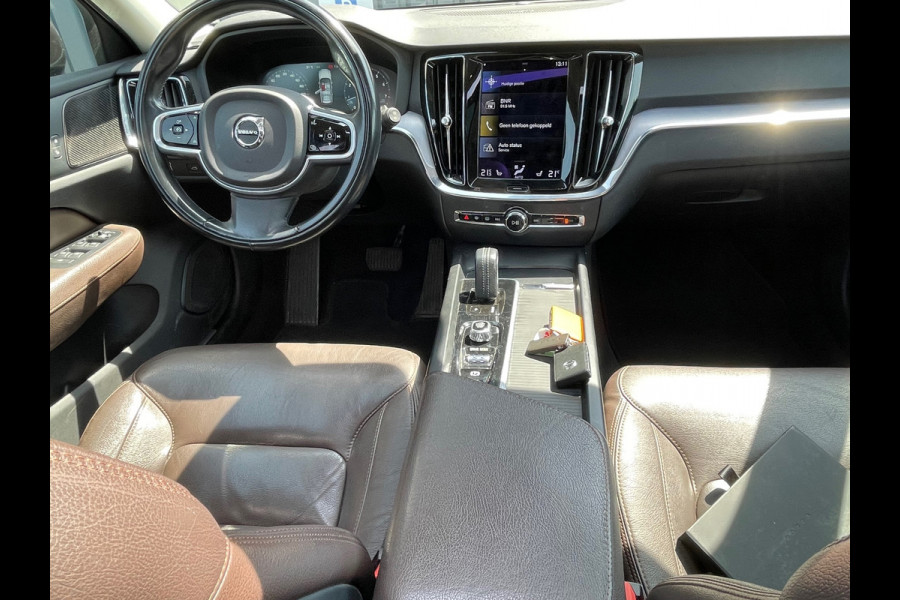 Volvo V60 2.0 B3 Inscription |Pano | ACC | Trekhaak |