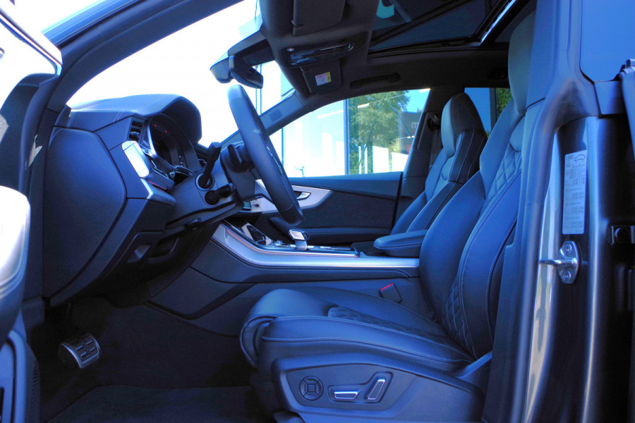 Audi Q8 60 TFSI e Quattro 490 PK S-Line Pro Line Competition PHEV, *WORDT-VERWACHT*, RS-Sportstoelen, Trekhaak, B&O Sound, Head-Up, Memo