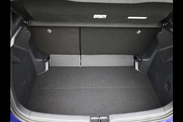 Toyota Yaris 1.5 Hybrid Executive | JBL | Keyless | Head Up | Stoelverw. | Navi | Prijs Rijklaar!!