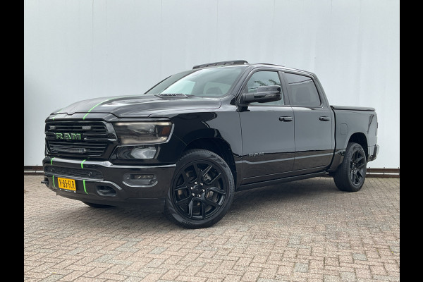 Dodge Ram 1500 5.7 V8 4x4 Crew Cab Limited Laramie Trekhaak Pano Harman/Kardon Leer Treeplanken BOMVOL!