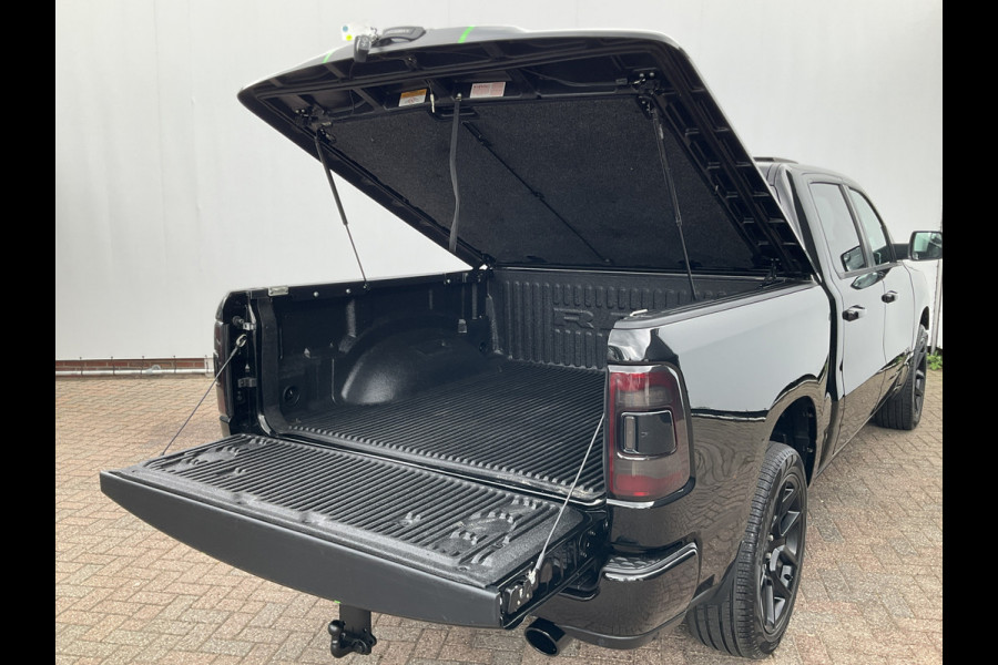 Dodge Ram 1500 5.7 V8 4x4 Crew Cab Limited Laramie Trekhaak Pano Harman/Kardon Leer Treeplanken BOMVOL!