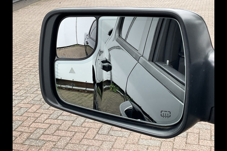 Dodge Ram 1500 5.7 V8 4x4 Crew Cab Limited Laramie Trekhaak Pano Harman/Kardon Leer Treeplanken BOMVOL!