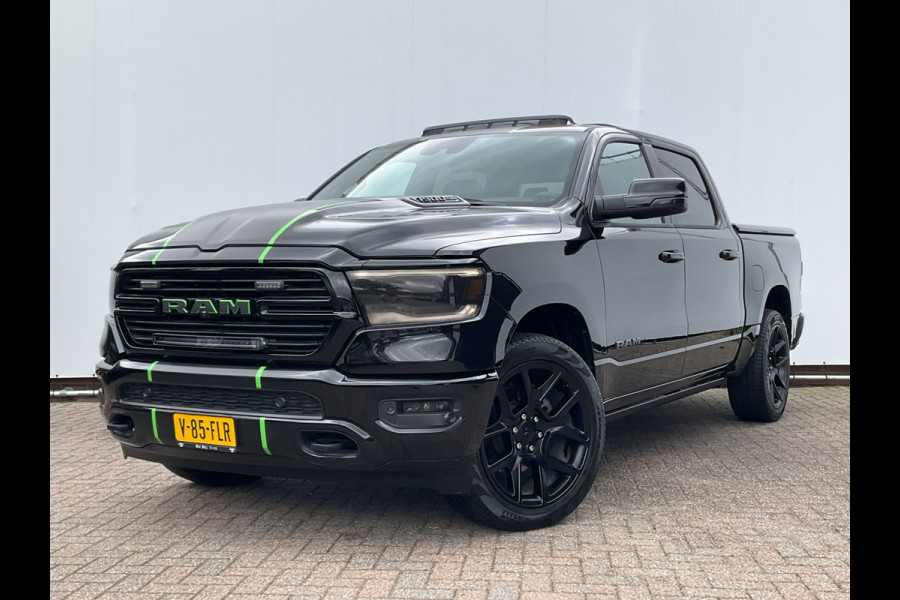 Dodge Ram 1500 5.7 V8 4x4 Crew Cab Limited Laramie Trekhaak Pano Harman/Kardon Leer Treeplanken BOMVOL!