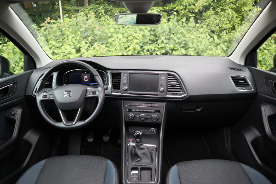 Seat Ateca 1.0 EcoTSI Style Business Intense | Panoramadak | Camera | Digitaal dashboard |