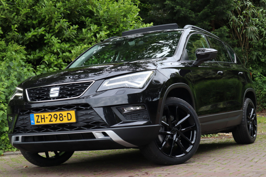 Seat Ateca 1.0 EcoTSI Style Business Intense | Panoramadak | Camera | Digitaal dashboard |