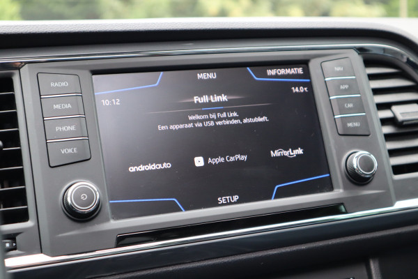 Seat Ateca 1.0 EcoTSI Style Business Intense | Panoramadak | Camera | Digitaal dashboard |