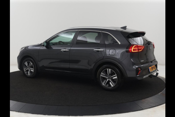 Kia Niro 1.6 GDi Hybrid ExecutiveLine | JBLsound | Trekhaak | Panoramadak | Adaptive cruise | Stoel & Stuurverwarming | Stoelkoeling | Stoelverwarming achter | Carplay | Sfeerverlichting | Side assist | Camera | Climate control | Bluetooth | DAB+ | Navigatie
