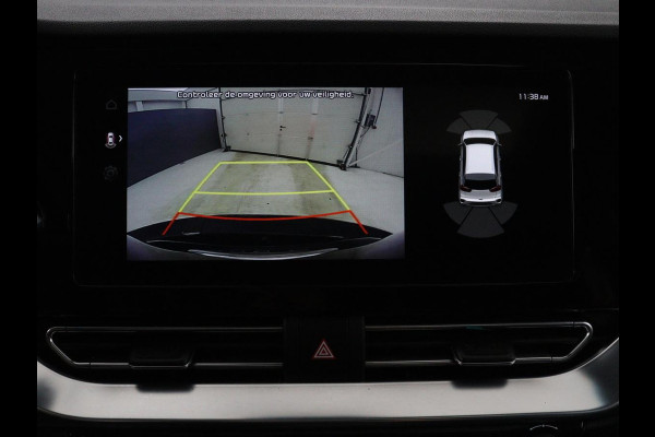 Kia Niro 1.6 GDi Hybrid ExecutiveLine | JBLsound | Trekhaak | Panoramadak | Adaptive cruise | Stoel & Stuurverwarming | Stoelkoeling | Stoelverwarming achter | Carplay | Sfeerverlichting | Side assist | Camera | Climate control | Bluetooth | DAB+ | Navigatie