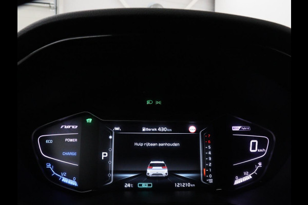 Kia Niro 1.6 GDi Hybrid ExecutiveLine | JBLsound | Trekhaak | Panoramadak | Adaptive cruise | Stoel & Stuurverwarming | Stoelkoeling | Stoelverwarming achter | Carplay | Sfeerverlichting | Side assist | Camera | Climate control | Bluetooth | DAB+ | Navigatie
