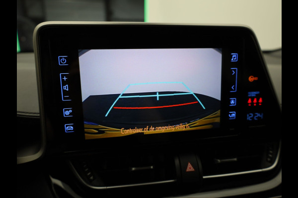 Toyota C-HR 1.8 Hybrid Dynamic | Keyless | Stoelverwarming | Camera | Prijs Rijklaar!!