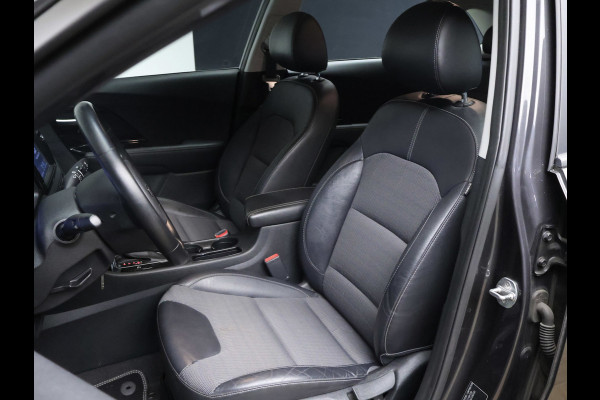 Kia Niro 1.6 GDi Hybrid DynamicLine Sport (APPLE CARPLAY,NAVI,CAMERA,CLIMATE,CRUISE,LED,SPORTSTOELEN,LM VELGEN,NETTE STAAT)