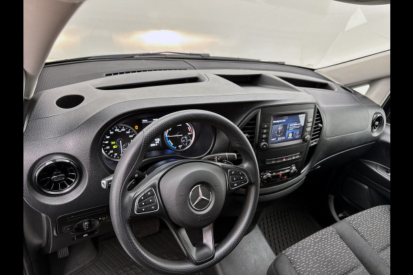 Mercedes-Benz eVito Lang 66 kWh Camera Carplay Snelladen 266km actieradius