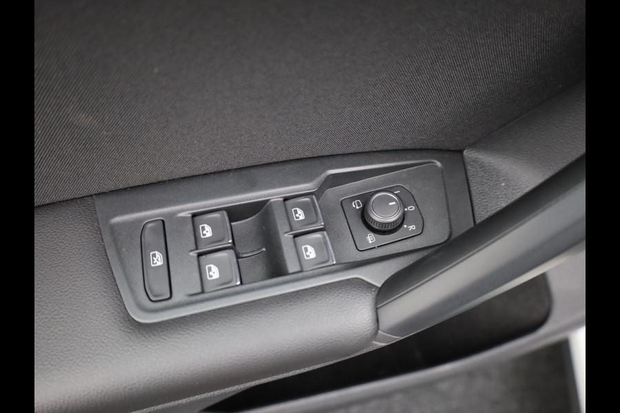 Volkswagen Tiguan 1.5 TSI ACT Highline Business R | Black Style | Head Up | Side Assist | Elk. A-klep | Prijs Rijklaar!!