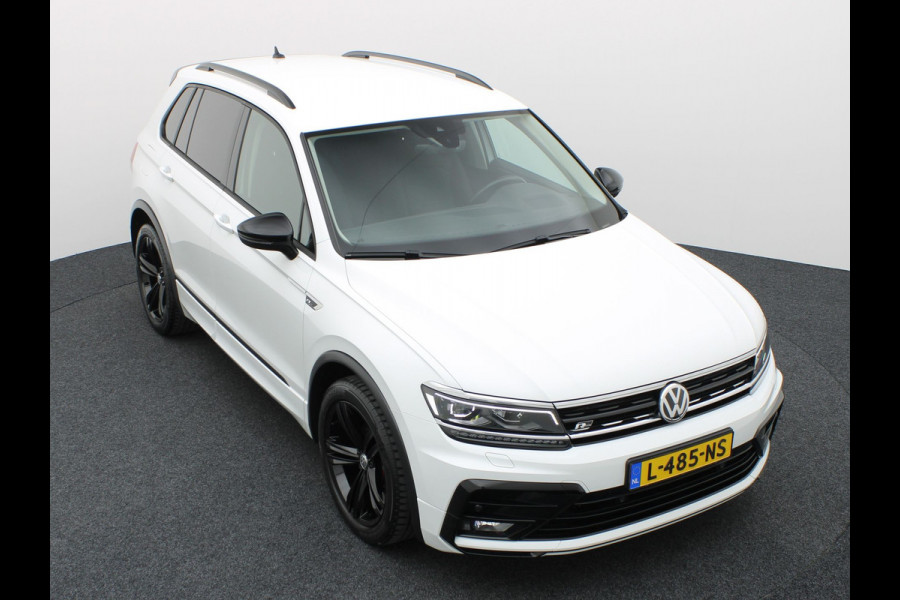 Volkswagen Tiguan 1.5 TSI ACT Highline Business R | Black Style | Head Up | Side Assist | Elk. A-klep | Prijs Rijklaar!!