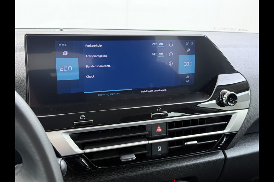 Citroën Ë-C4 Feel 50kWh 360°Camera 3D-Navi Ecc Apple Carplay Android Auto Cruise Control Regen-Lichtsensor Pdc Led Lmv SOH 89% Lane Assist Isofix Connected Apps Bluetooth DAB 1e Eigenaar Dealeronderhouden Origineel Nederlandse Auto