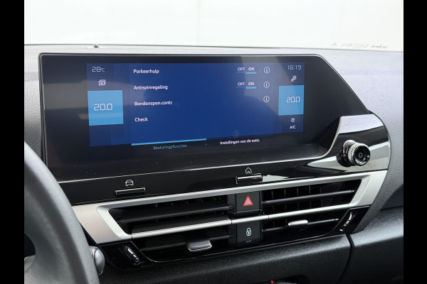 Citroën Ë-C4 Feel 50kWh 360°Camera 3D-Navi Ecc Apple Carplay Android Auto Cruise Control Regen-Lichtsensor Pdc Led Lmv SOH 89% Lane Assist Isofix Connected Apps Bluetooth DAB 1e Eigenaar Dealeronderhouden Origineel Nederlandse Auto