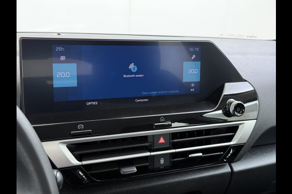 Citroën Ë-C4 Feel 50kWh 360°Camera 3D-Navi Ecc Apple Carplay Android Auto Cruise Control Regen-Lichtsensor Pdc Led Lmv SOH 89% Lane Assist Isofix Connected Apps Bluetooth DAB 1e Eigenaar Dealeronderhouden Origineel Nederlandse Auto