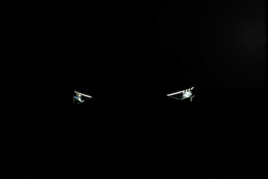 Audi A3 Sportback 40 TFSI e S line edition > Sfeerverlichting/18inch/Trekhaak/Plug in hybrid/Mythos Black