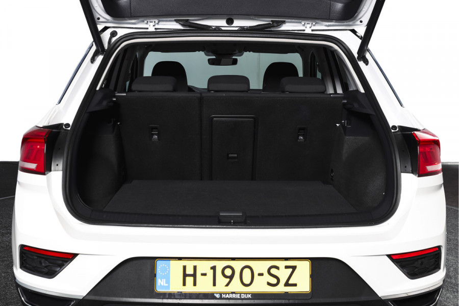 Volkswagen T-Roc 1.5 TSI Style Business 150 PK | Adapt.Cruise | PDC | Camera | NAV+App.Connect | Auto.Airco | Elek. Klep | LM 18" | Org. NL