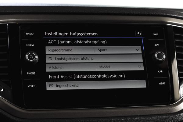 Volkswagen T-Roc 1.5 TSI Style Business 150 PK | Adapt.Cruise | PDC | Camera | NAV+App.Connect | Auto.Airco | Elek. Klep | LM 18" | Org. NL
